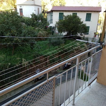 Alex'S House Apartment Sanremo Luaran gambar